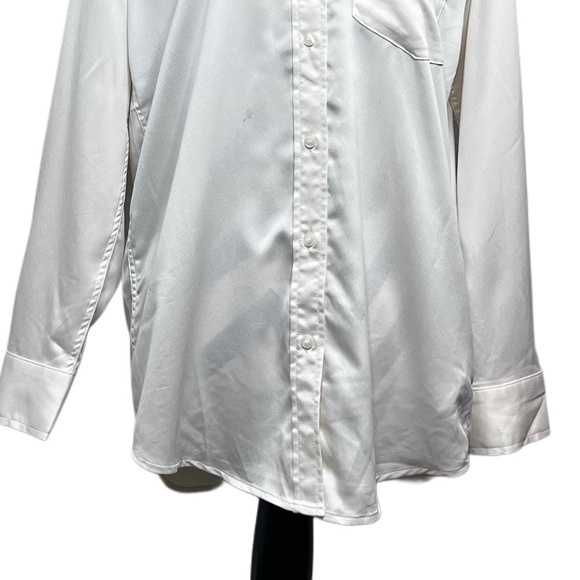 GAP Minimalist Cream Sz S Button Down front Satin Boyfriend Shirt - Picture 3 of 12
